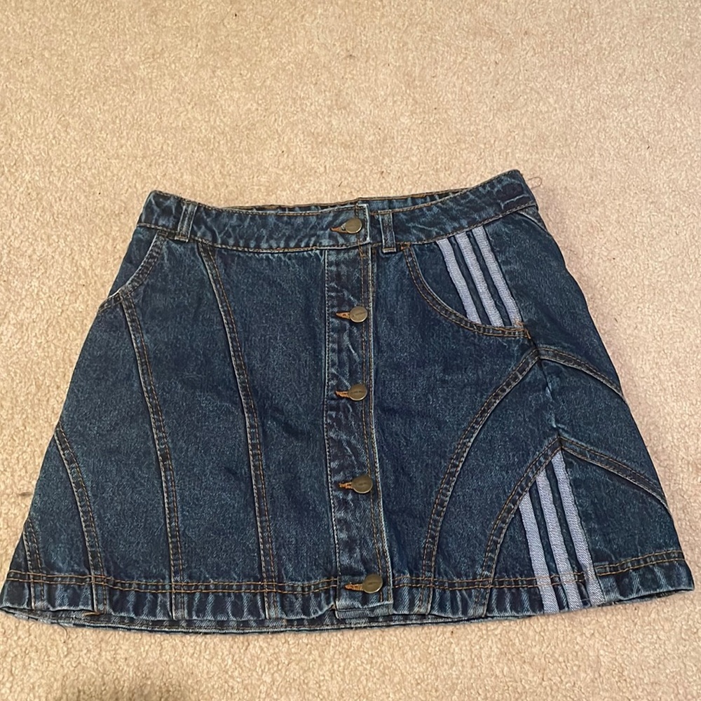 Denim skirt